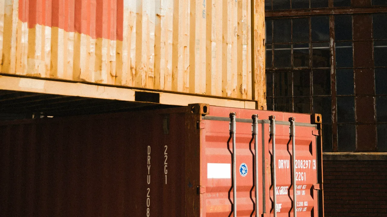 Panduan Lengkap Sewa Container di Jakarta